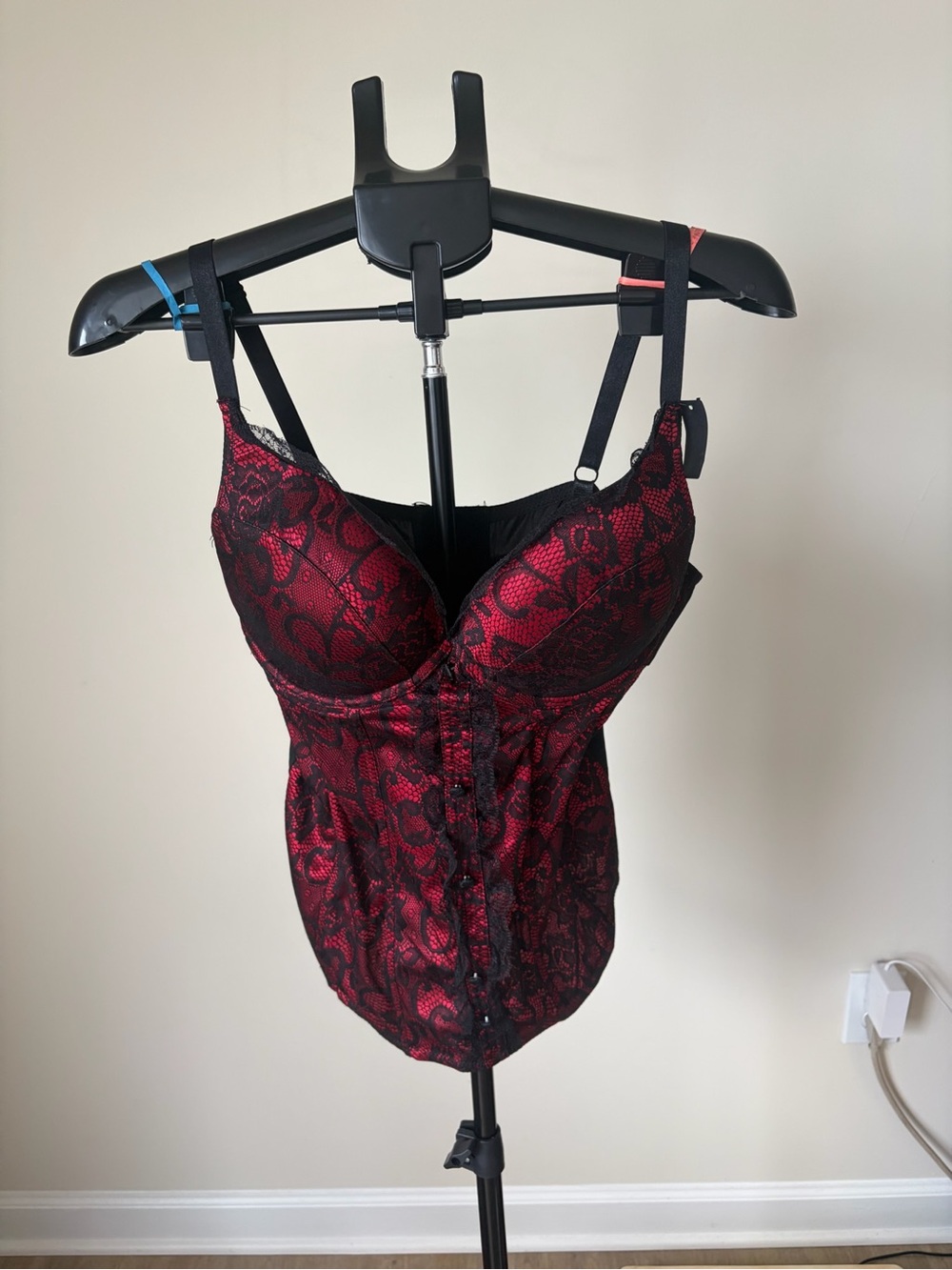 Torrid "Natalie" Extreme Push-Up Red & Black Lace Bustier, Size 1